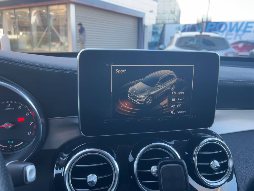 Mercedes Benz GLC 350e 2019 - 18 Mercedes Benz GLC 350e 2019 - 18 | bex-auto.md