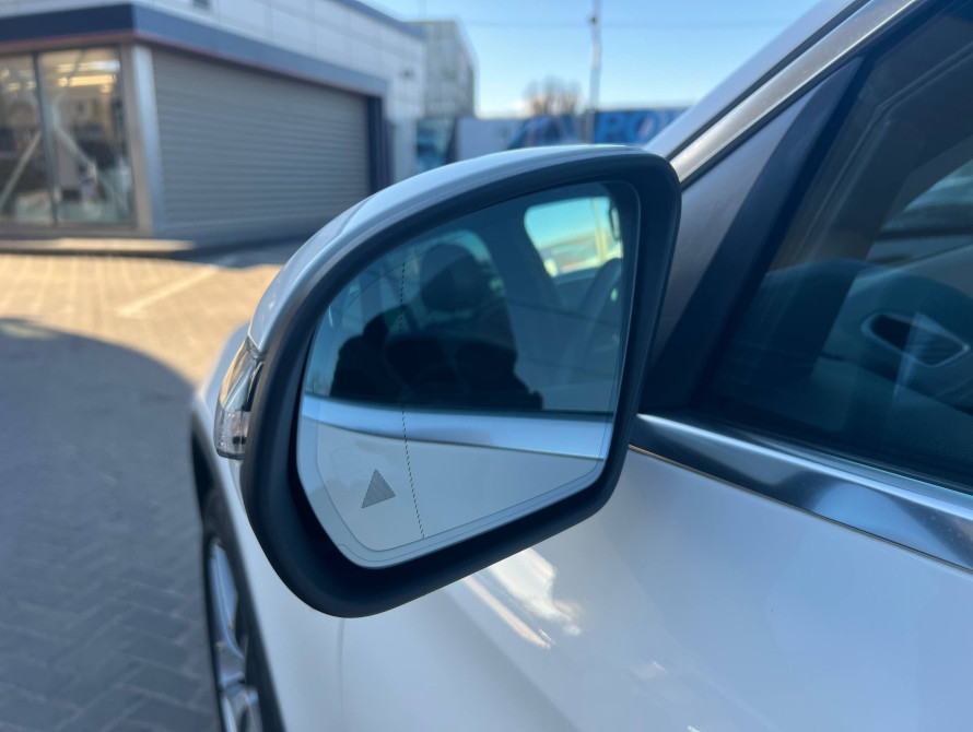 Mercedes Benz GLC 350e 2019 - 23 Mercedes Benz GLC 350e 2019 - 23 | bex-auto.md