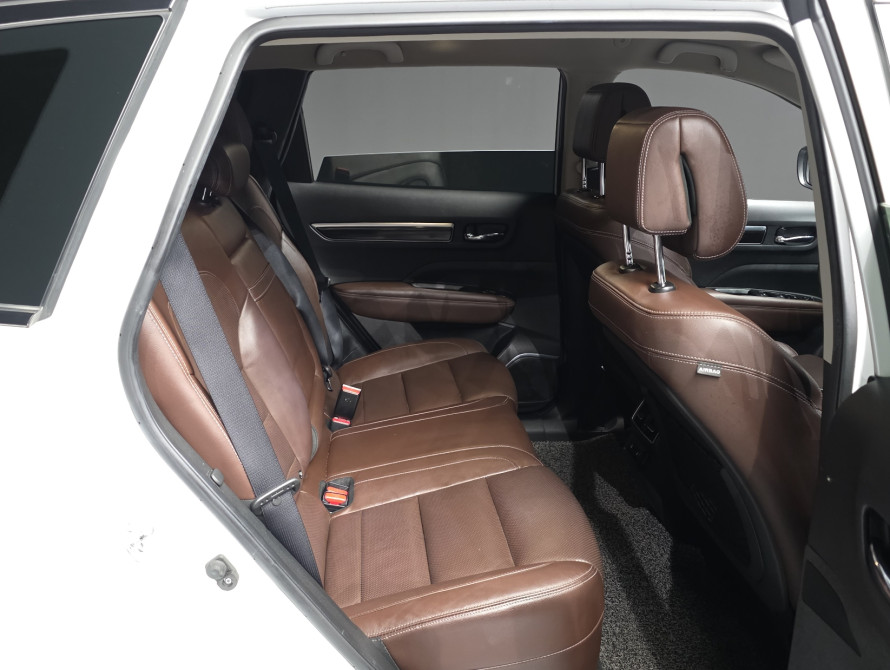 Samsung Qm6 2017 - 18 Samsung Qm6 2017 - 18 | bex-auto.md