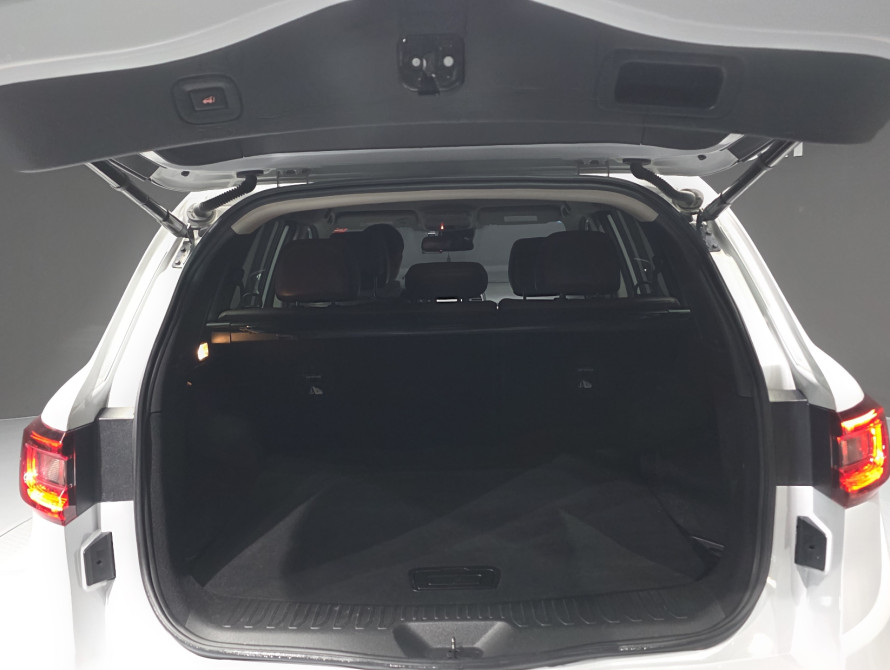 Samsung Qm6 2017 - 19 Samsung Qm6 2017 - 19 | bex-auto.md