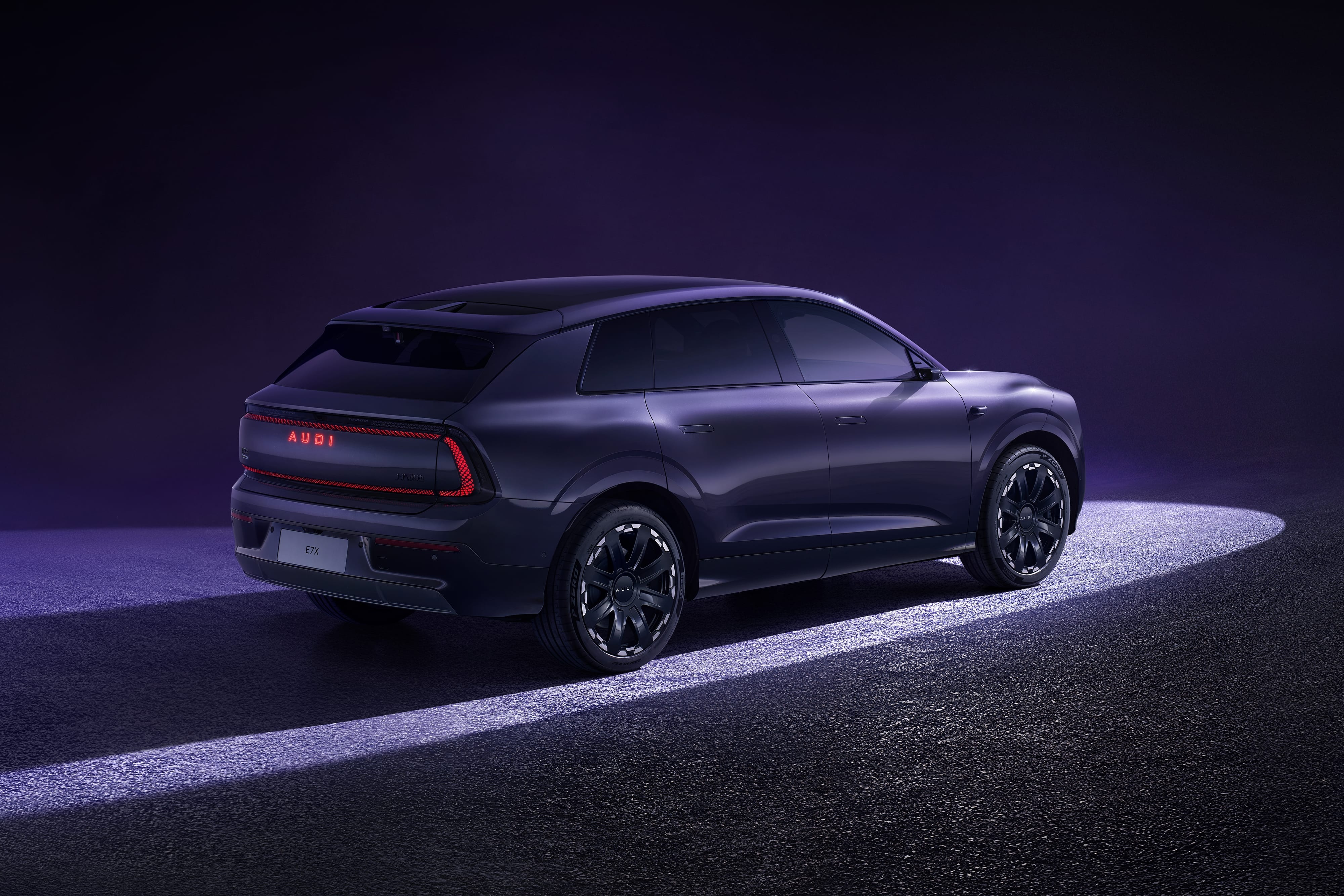 Новый Audi E7X: большой электрический SUV с мощностью до 670 л.с. и ценой от 000 - 2 | bex-auto.md Новый Audi E7X: большой электрический SUV с мощностью до 670 л.с. и ценой от 000 - 2 | bex-auto.md