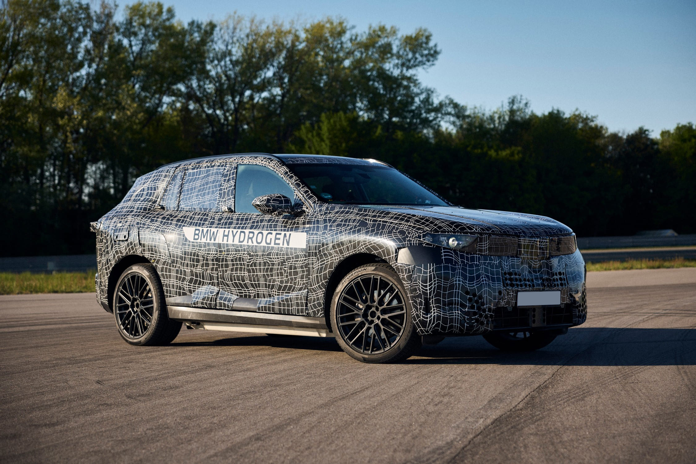 BMW X5 2027: электроверсия и водородное будущее кроссовера - 2 | bex-auto.md