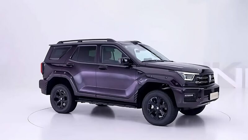 Новый внедорожник GWM Tank 400 PHEV: обновлённый дизайн, мощные гибридные версии и расширенные технологии - 1 | bex-auto.md