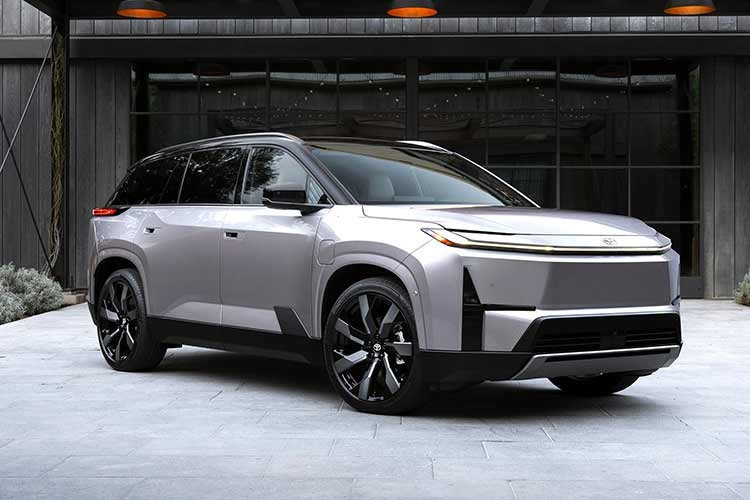 Toyota Highlander 2027 trece la propulsie electrică: au fost dezvăluite specificațiile și echipamentele | bex-auto.md